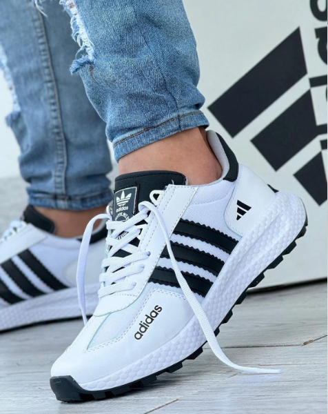 Neue Sportschuhe zum Laufen